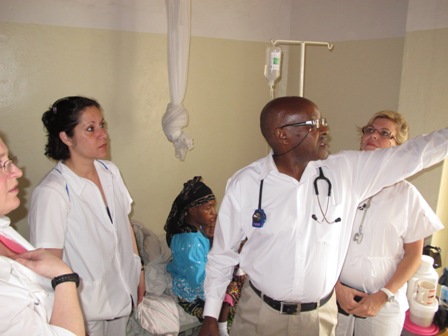 healthcare volunteering opportunities